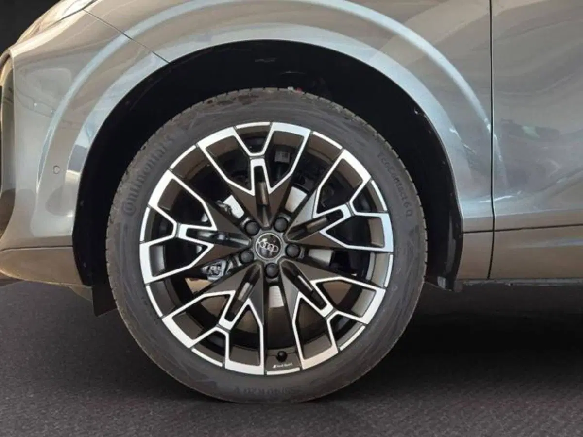 Audi Q3 nuova a Milano (5)