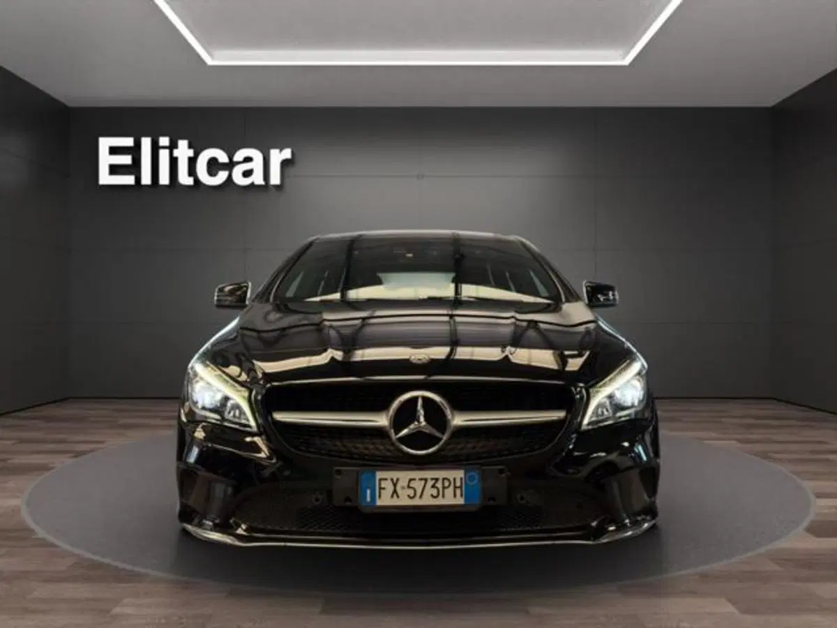 Mercedes-Benz CLA Shooting Brake usata a Milano (2)