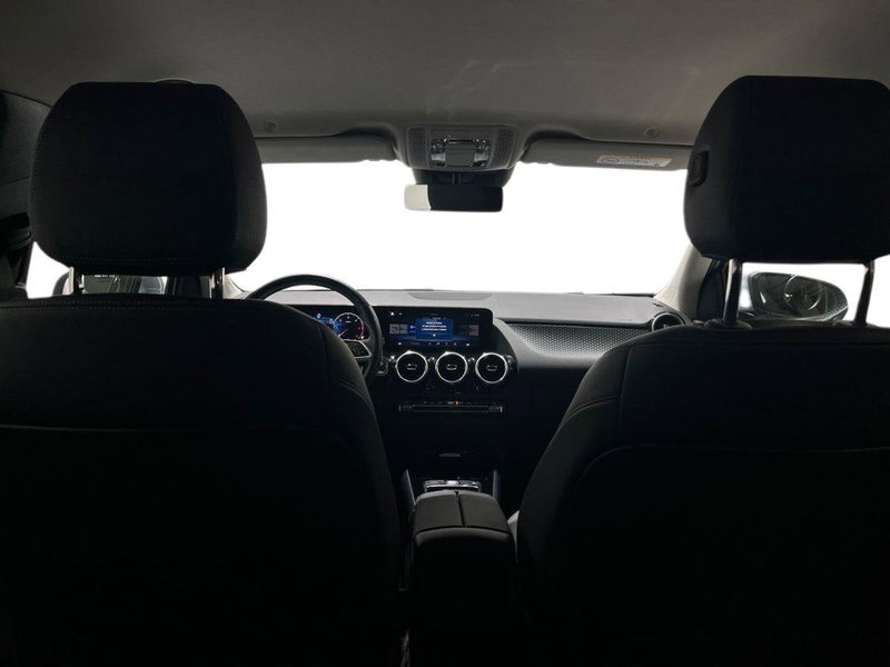 Mercedes-Benz GLA SUV usata a Napoli (18)