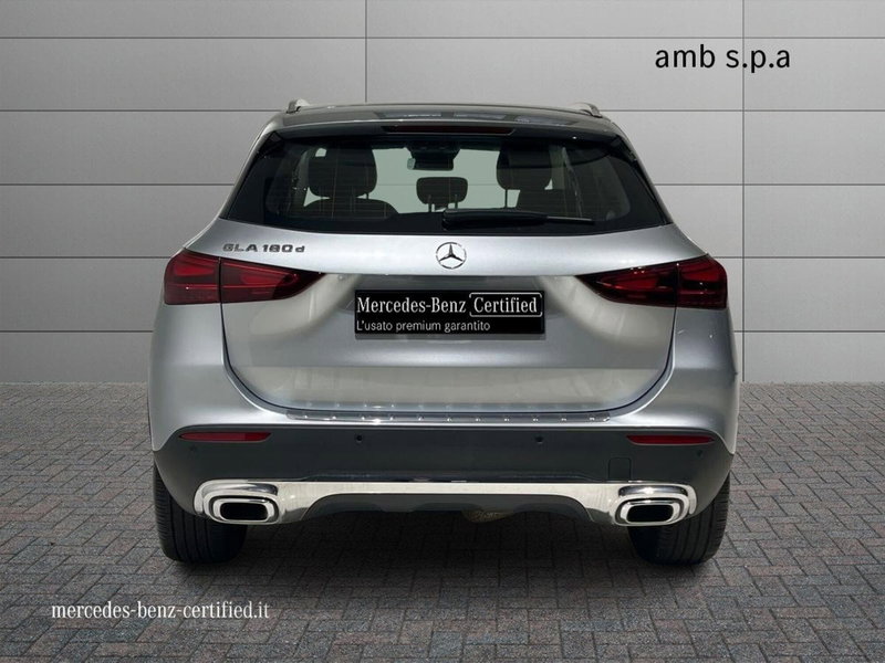 Mercedes-Benz GLA SUV usata a Napoli (4)