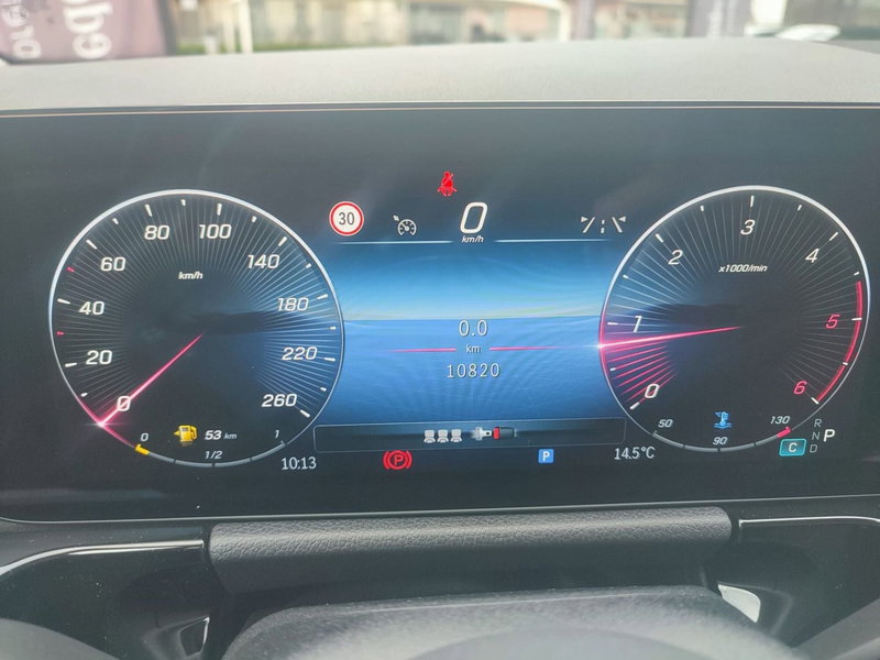 Mercedes-Benz GLA SUV usata a Napoli (7)