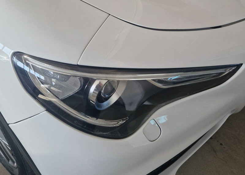 Alfa Romeo Stelvio usata a Terni (18)