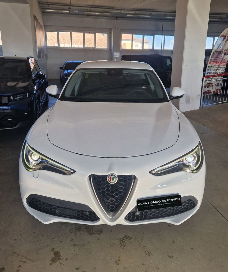 Alfa Romeo Stelvio usata a Terni (2)