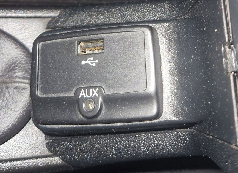 Alfa Romeo MiTo usata a Terni (14)