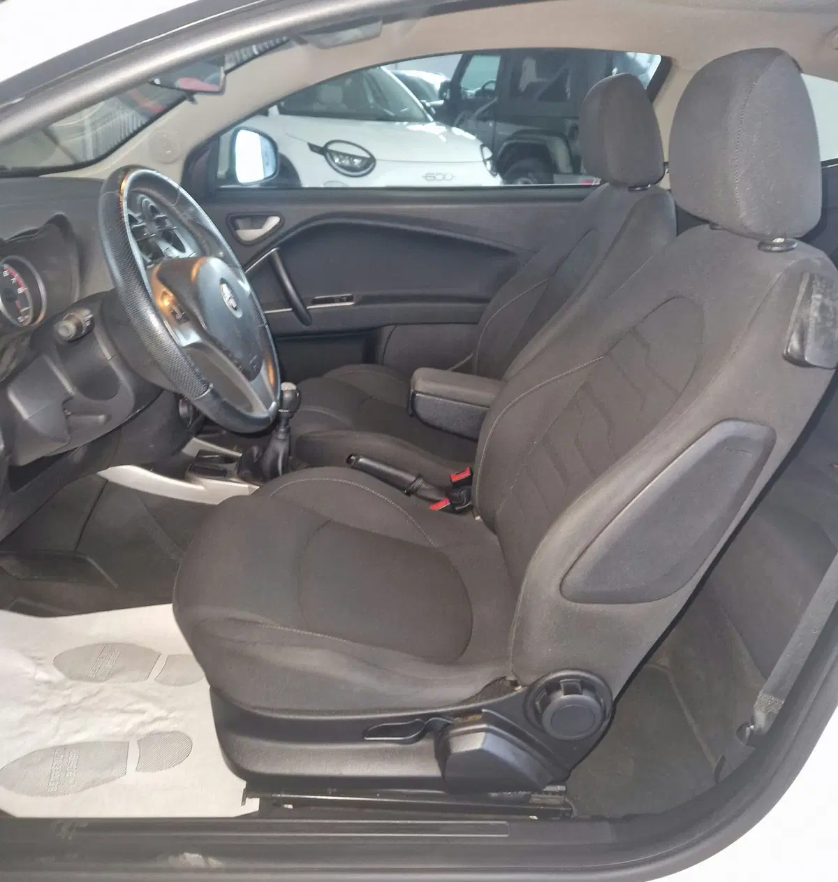 Alfa Romeo MiTo usata a Terni (7)