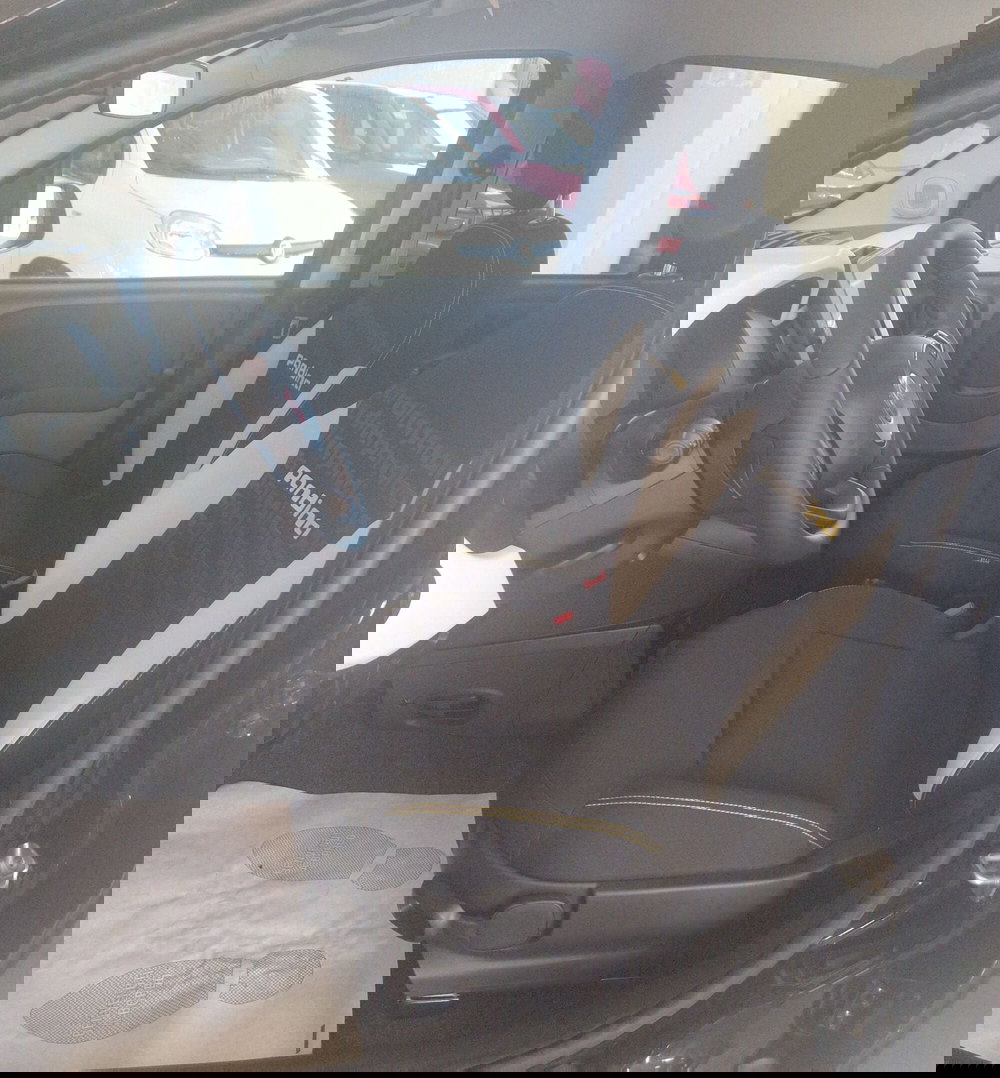 Fiat Panda Cross nuova a Terni (7)