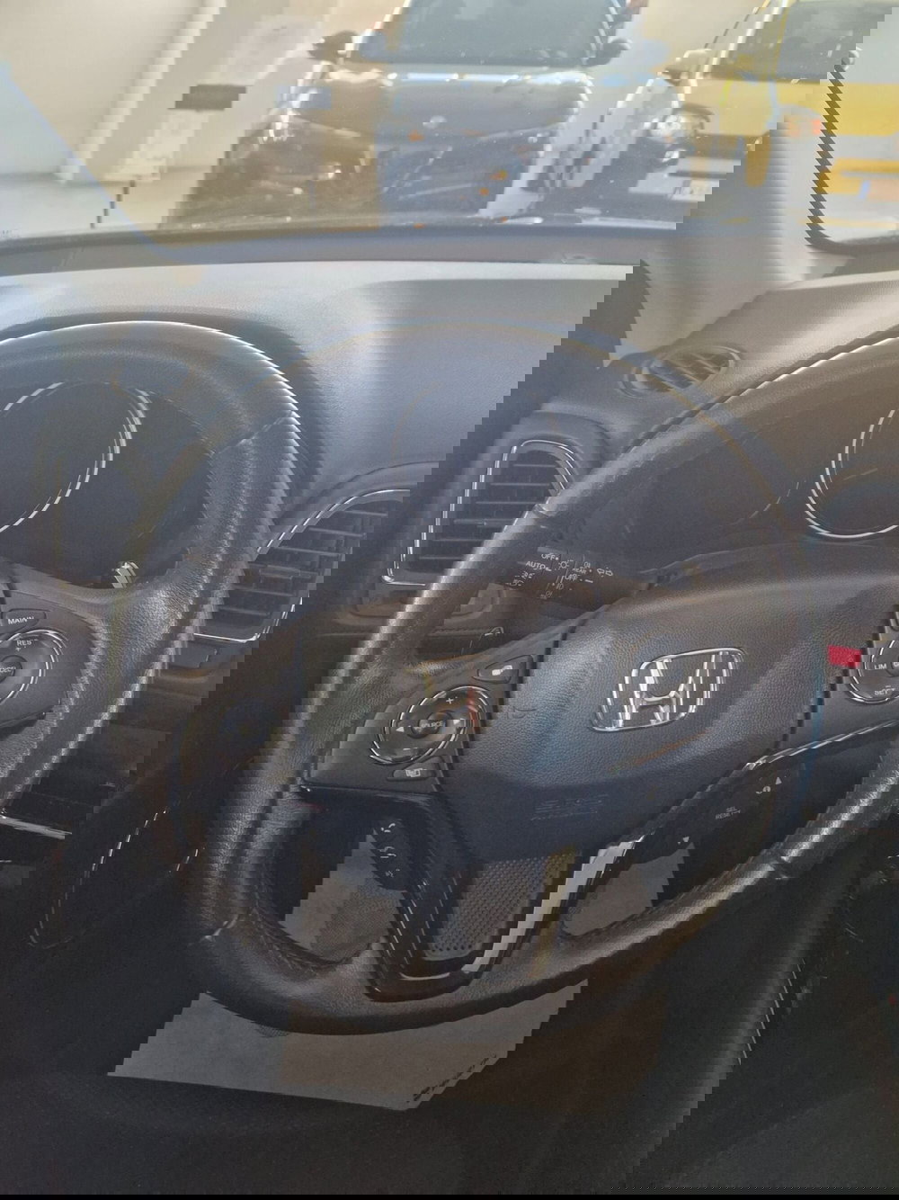 Honda HR-V usata a Terni (12)