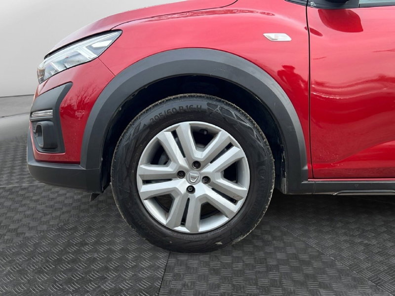 Dacia Sandero usata a Roma (9)