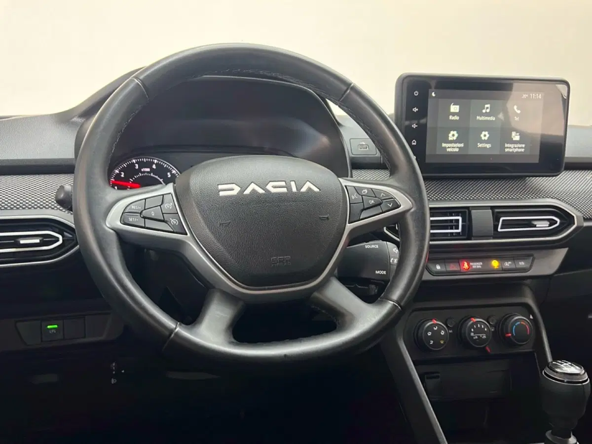Dacia Sandero Streetway usata a Roma (12)