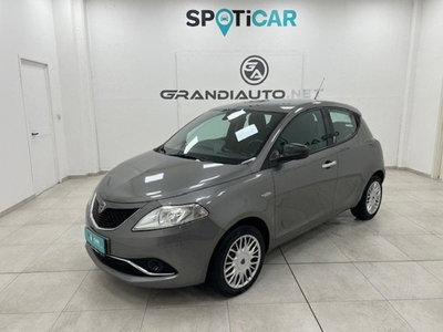 Lancia Ypsilon 1.3 MJT 16V 95 CV 5 porte S&amp;S Silver del 2016 usata a Casale Monferrato