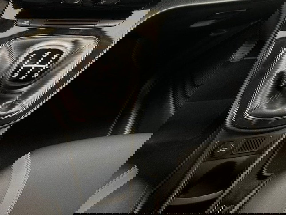 Lancia Ypsilon usata a Alessandria (13)