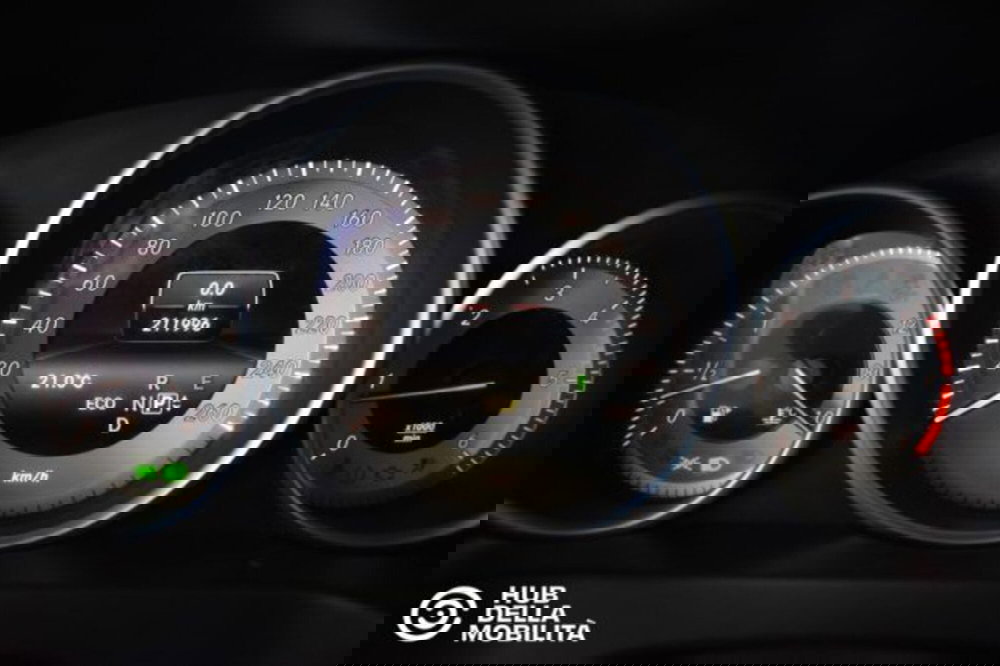 Mercedes-Benz Classe E Cabrio usata a Perugia (11)