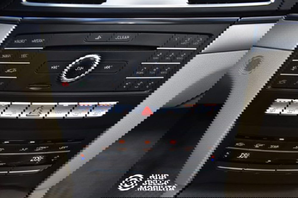 Mercedes-Benz Classe E Cabrio usata a Perugia (17)