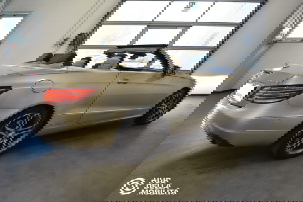 Mercedes-Benz Classe E Cabrio usata a Perugia (7)