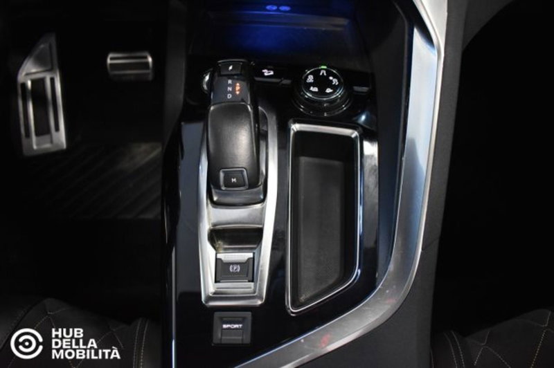 Peugeot 5008 usata a Perugia (12)