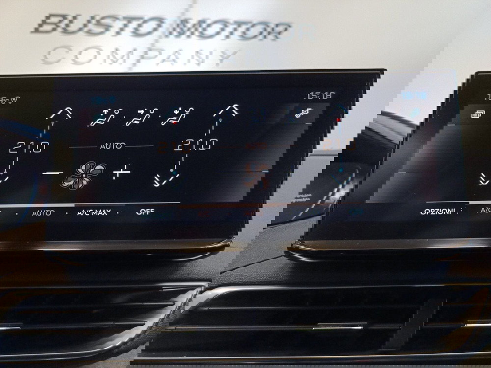 Peugeot 5008 usata a Varese (14)