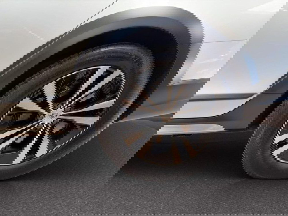 Volvo V90 Cross Country usata a Novara (13)