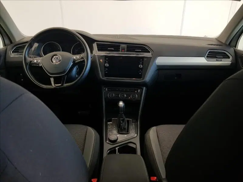 Volkswagen Tiguan usata a Lucca (13)
