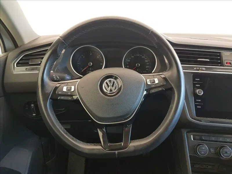 Volkswagen Tiguan usata a Lucca (14)