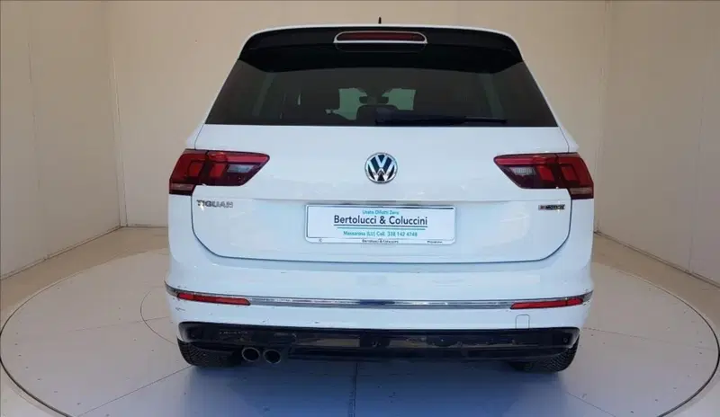 Volkswagen Tiguan usata a Lucca (5)