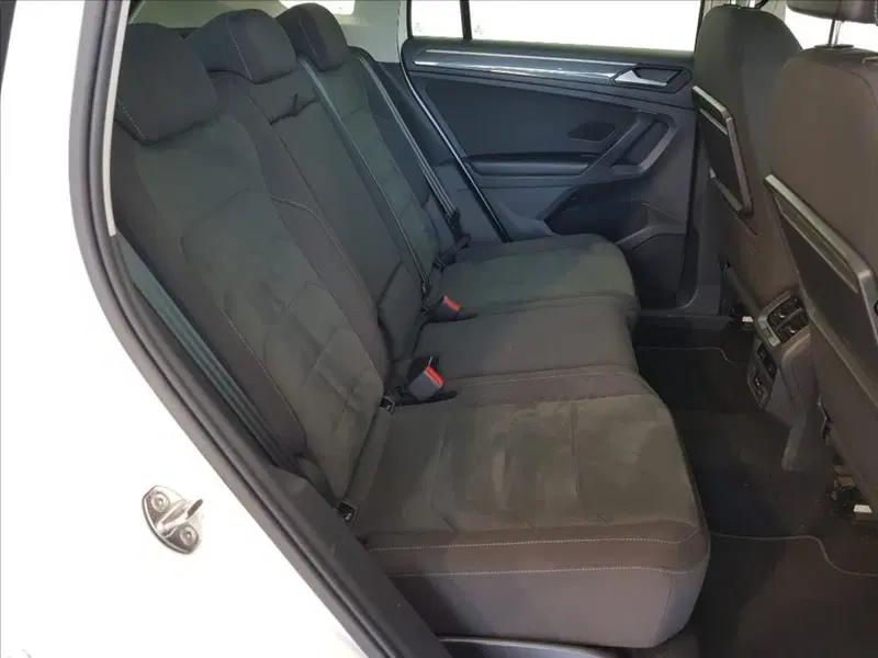 Volkswagen Tiguan usata a Lucca (12)
