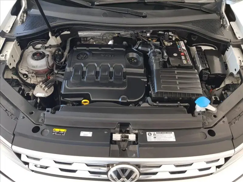 Volkswagen Tiguan usata a Lucca (17)