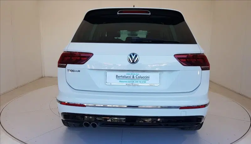 Volkswagen Tiguan usata a Lucca (5)