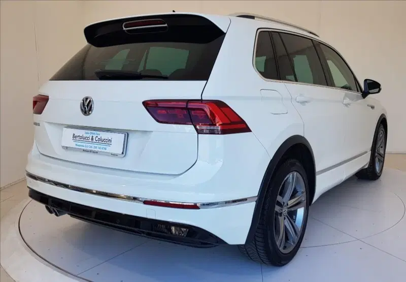 Volkswagen Tiguan usata a Lucca (6)