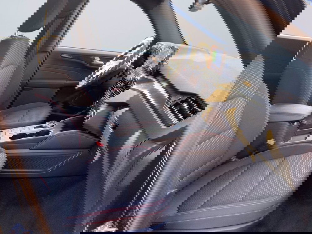 Ford Kuga usata a Milano (11)