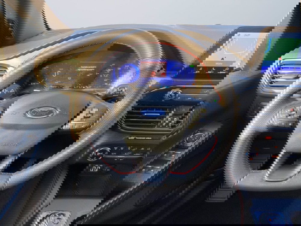 Ford Kuga usata a Milano (13)