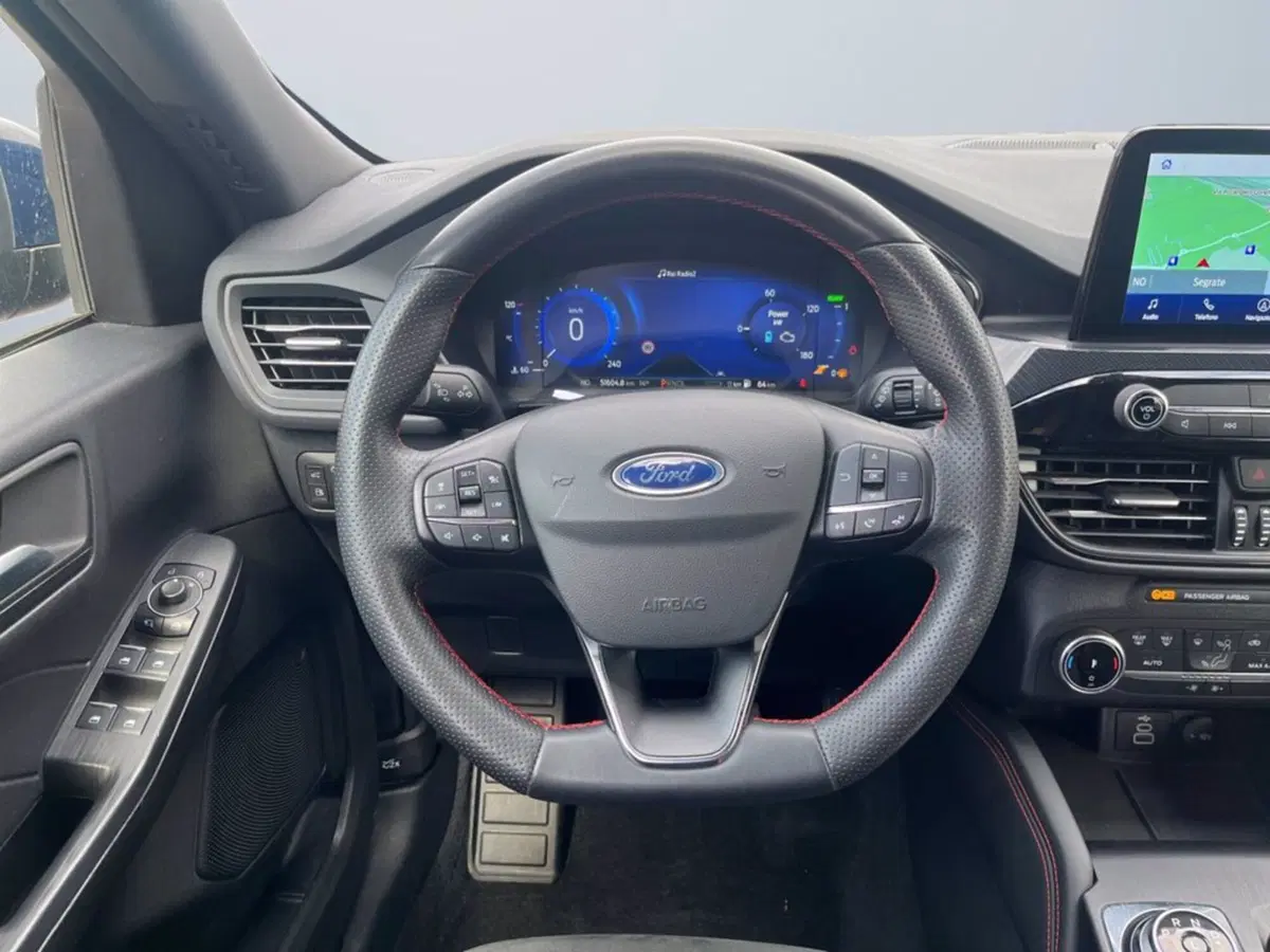 Ford Kuga usata a Milano (13)