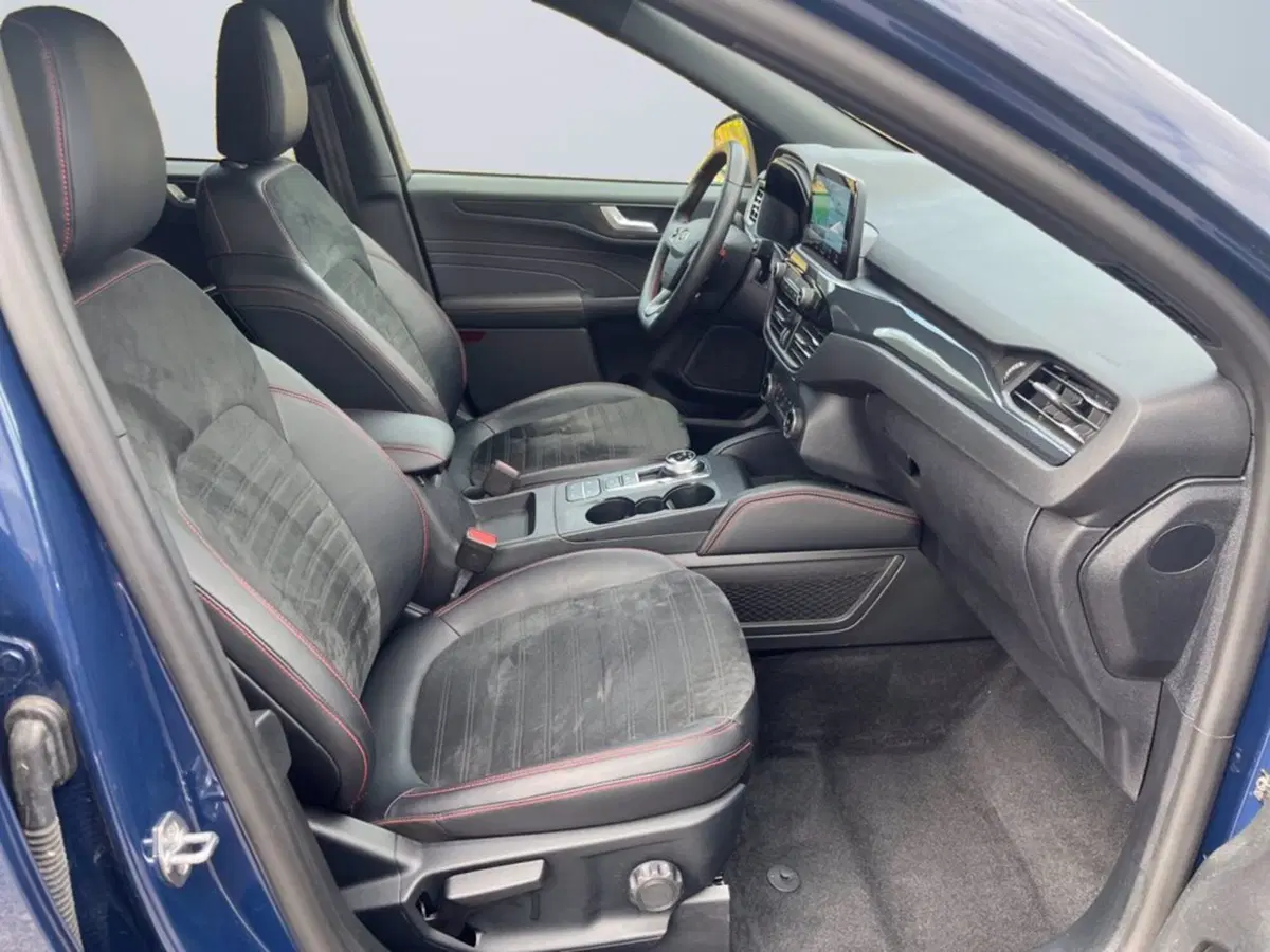 Ford Kuga usata a Milano (15)