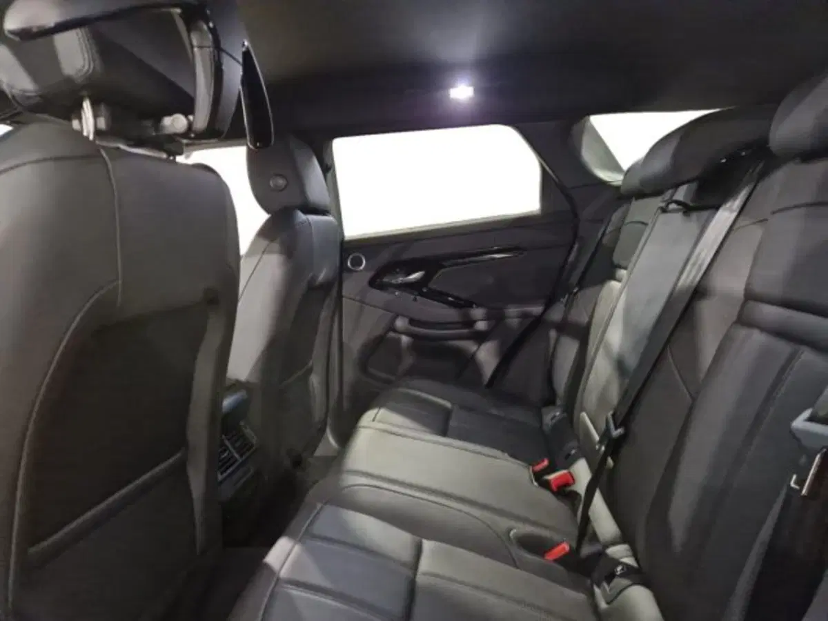 Land Rover Range Rover Evoque usata a Livorno (17)