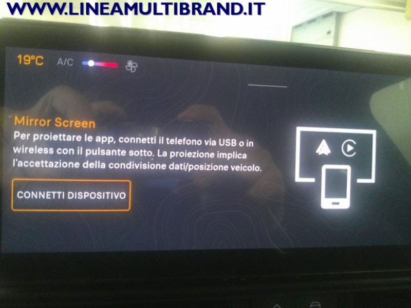 Jeep Avenger nuova a Piacenza (17)