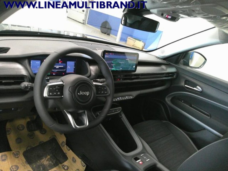 Jeep Avenger nuova a Piacenza (4)