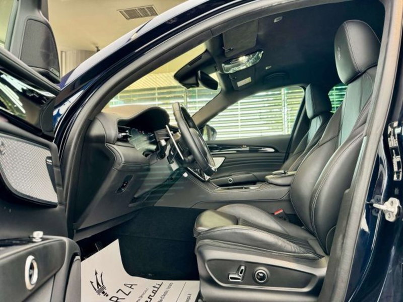 Maserati Grecale usata a Torino (7)