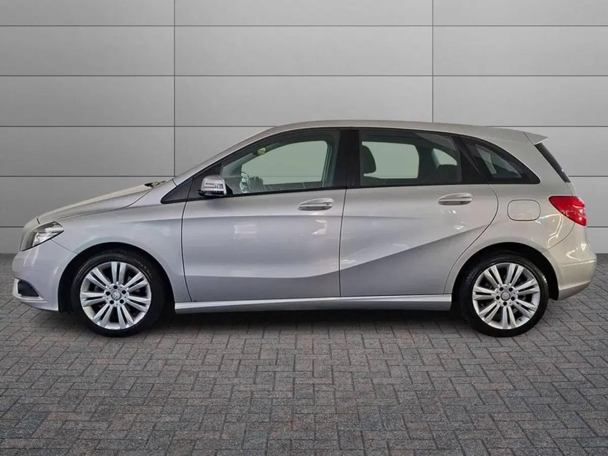 Mercedes-Benz Classe B usata a Torino (6)