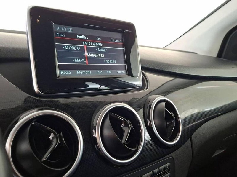 Mercedes-Benz Classe B usata a Torino (9)