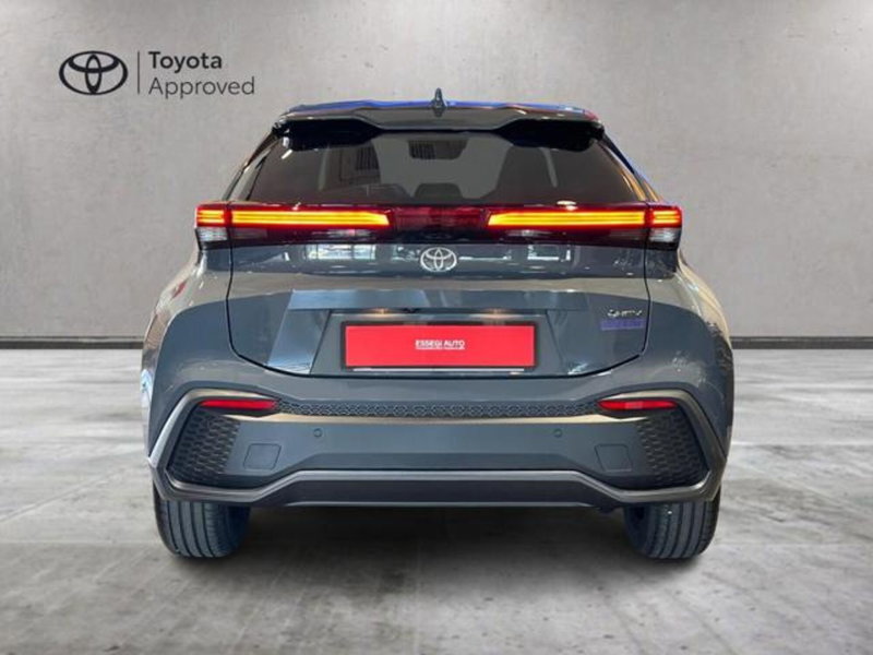 Toyota Toyota C-HR nuova a Vercelli (3)