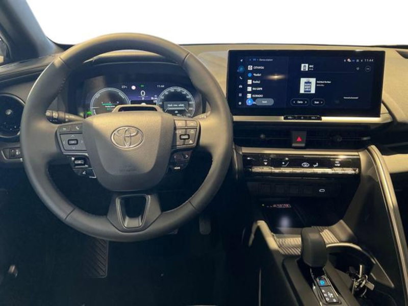 Toyota Toyota C-HR nuova a Vercelli (9)