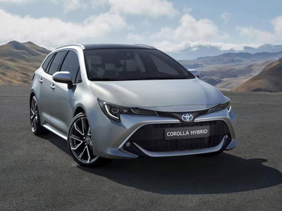 Toyota Corolla Touring Sports Active 1.8 Hybrid  Tech nuova a Albano Vercellese