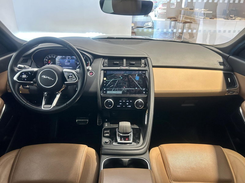 Jaguar E-Pace usata a Napoli (4)