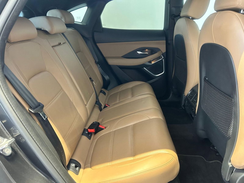 Jaguar E-Pace usata a Napoli (5)