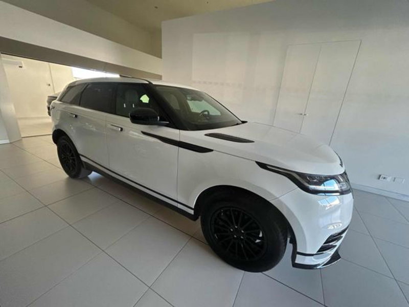 Land Rover Range Rover Velar usata a Lucca (4)
