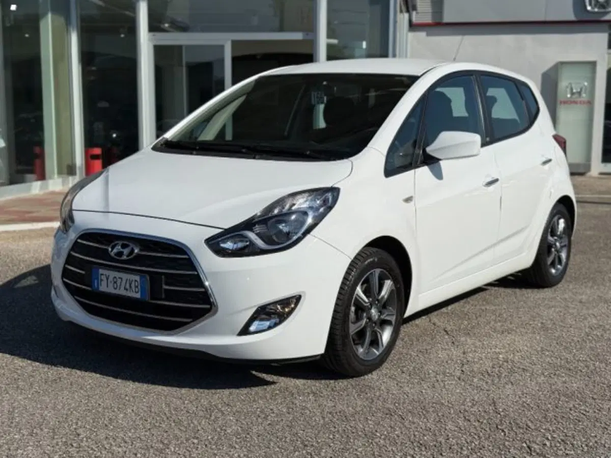 Hyundai ix20 usata a Lucca