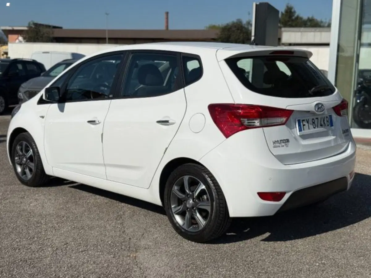 Hyundai ix20 usata a Lucca (5)