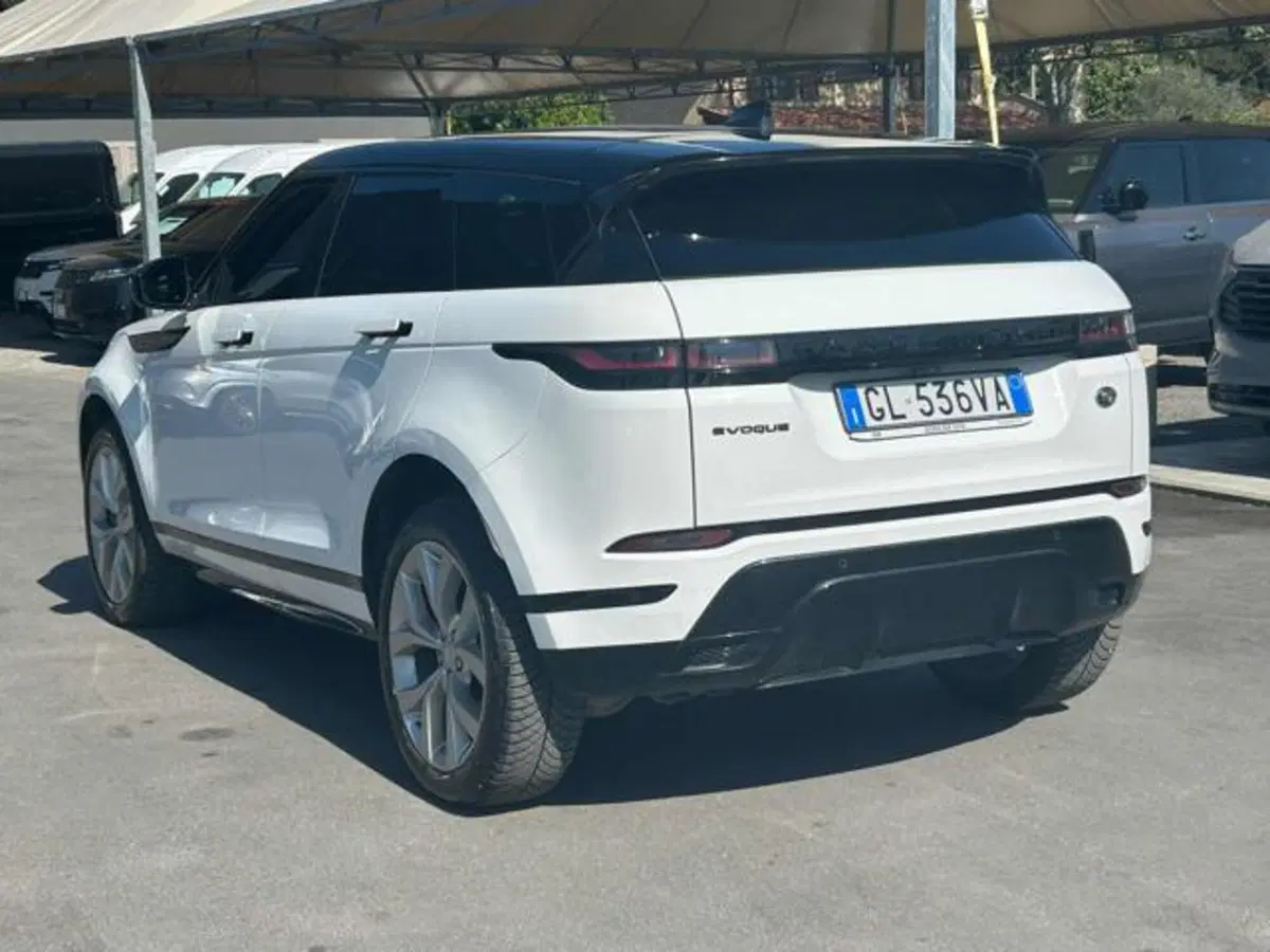 Land Rover Range Rover Evoque usata a Lucca (8)