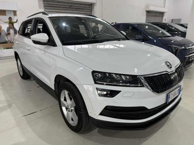 Skoda Karoq 1.6 TDI SCR DSG Executive del 2019 usata a Belpasso