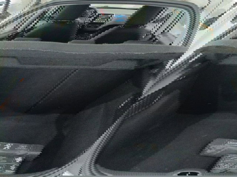 Peugeot 208 usata a Catania (12)