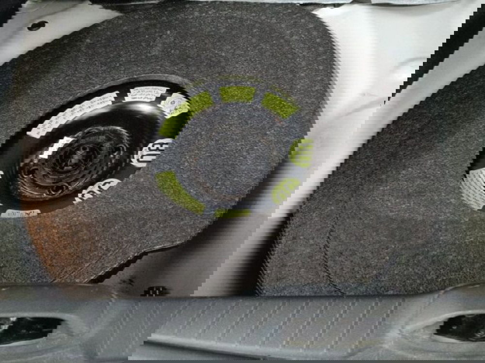 Peugeot 208 usata a Catania (13)